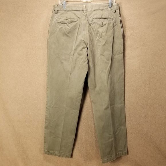 BANANA REPÚBLIC Pants Mens 33×32 Chino & Khakis Flat front - Picture 2 of 9
